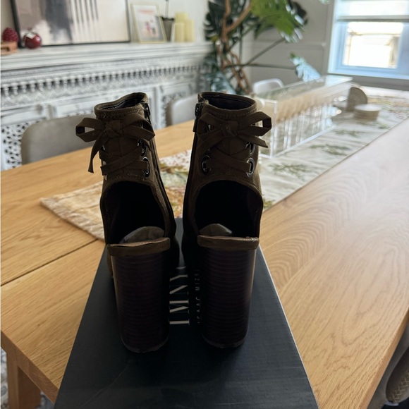 Aldo Peep Toe Suede Heels - Picture 3 of 4